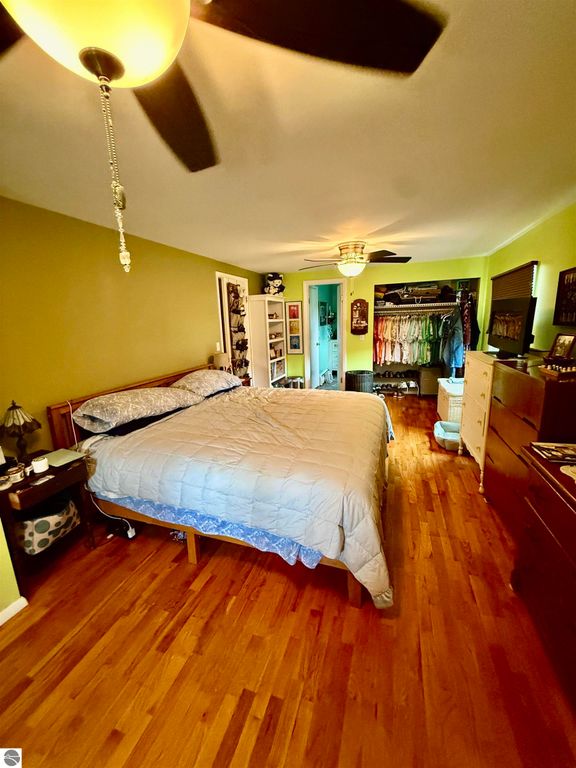 Image 29 of property listing at 311 Devon Drive, St Louis, MI 48880