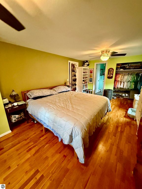Image 31 of property listing at 311 Devon Drive, St Louis, MI 48880