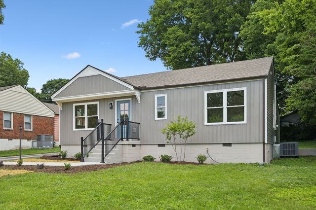 1913 Morris Ave, Columbia, TN 38401