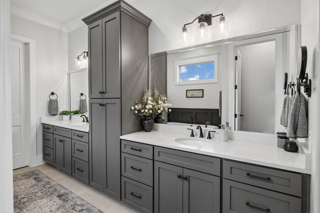 6028 Trout Ln, Spring Hill, TN 37174