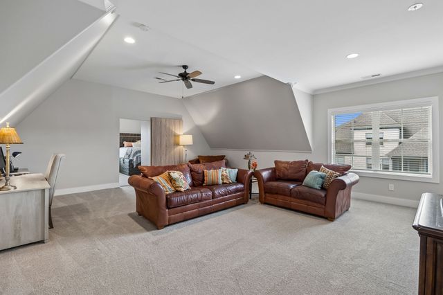 6028 Trout Ln, Spring Hill, TN 37174