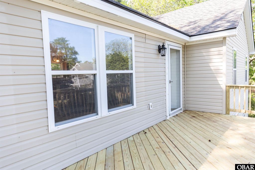 Image 4 of property listing at 4812 Vista Lane Lot 40, Kitty Hawk, NC 27949