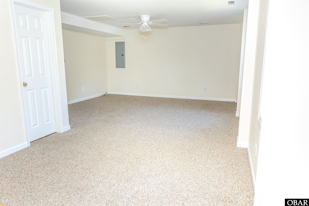 Image 37 of property listing at 4812 Vista Lane Lot 40, Kitty Hawk, NC 27949