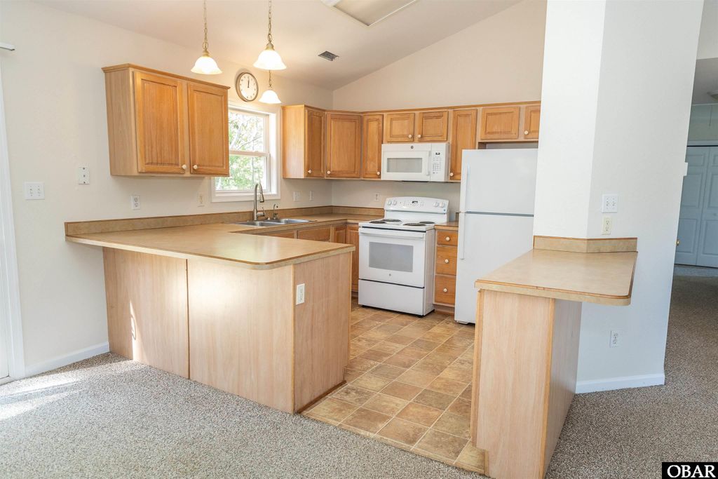 Image 5 of property listing at 4812 Vista Lane Lot 40, Kitty Hawk, NC 27949