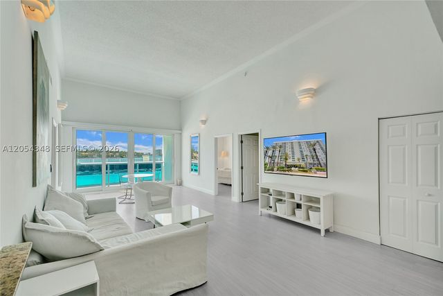 6770 Indian Creek Dr T-O, Miami Beach, FL 33141