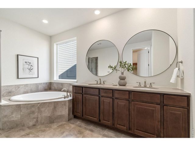 2384 Tyrrhenian Cir, Longmont, CO 80504