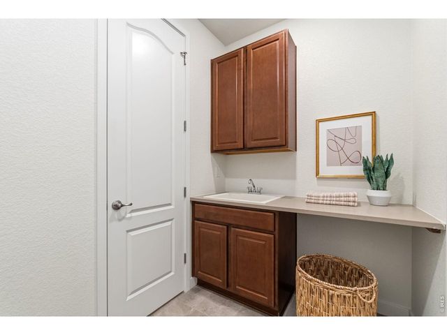 2384 Tyrrhenian Cir, Longmont, CO 80504