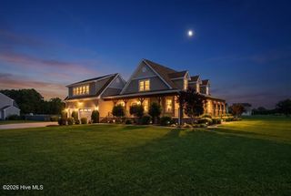 103 E Point Estates Court, Knotts Island, NC 27950