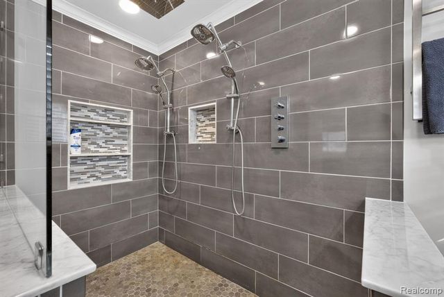 46821 Twin City Trail, Macomb, MI 48044