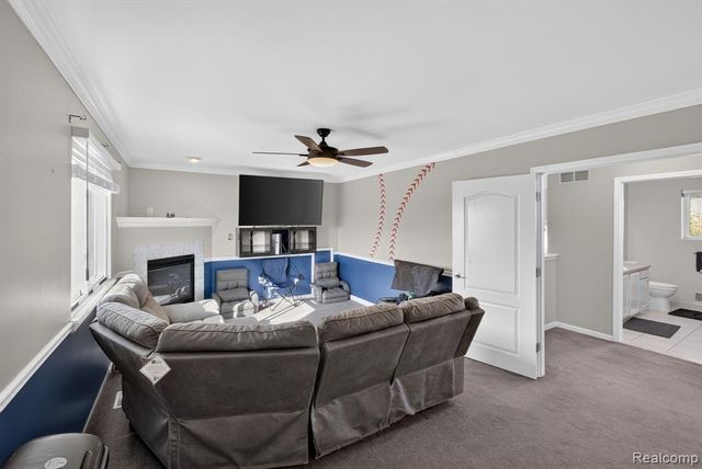 46821 Twin City Trail, Macomb, MI 48044