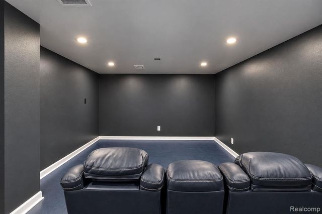 46821 Twin City Trail, Macomb, MI 48044