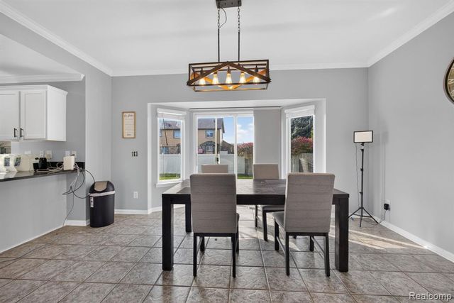 46821 Twin City Trail, Macomb, MI 48044