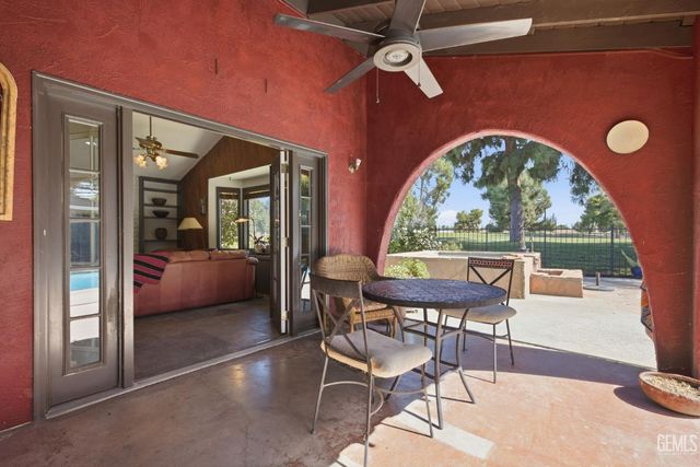 5904 Landfair Drive, Bakersfield, CA 93309