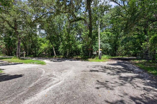 OLD HUNTER ROAD, Brooksville, FL 34601