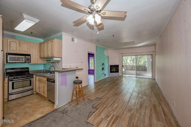 300 N El Molino Avenue 301, Pasadena, CA 91101