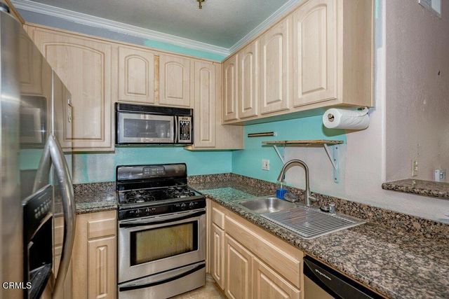 300 N El Molino Avenue 301, Pasadena, CA 91101