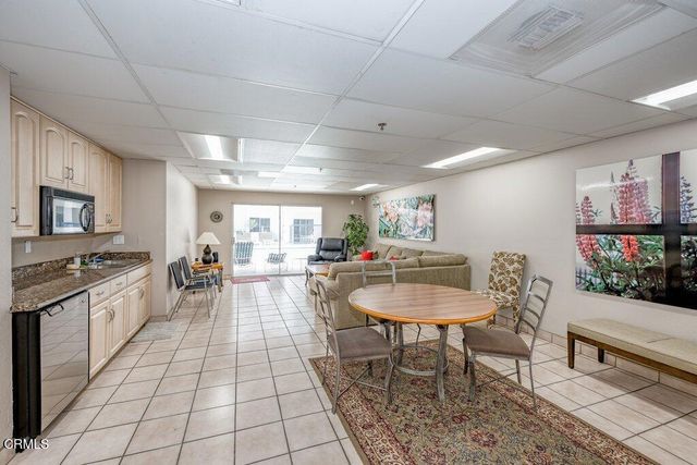 300 N El Molino Avenue 301, Pasadena, CA 91101