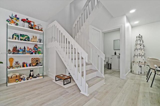 3627 Cocoplum Cir 34114, Coconut Creek, FL 33063