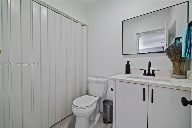 3627 Cocoplum Cir 34114, Coconut Creek, FL 33063