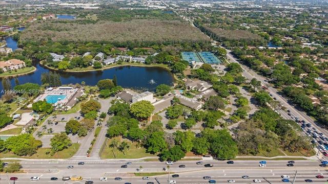 3627 Cocoplum Cir 34114, Coconut Creek, FL 33063