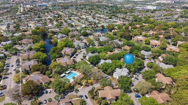 3627 Cocoplum Cir 34114, Coconut Creek, FL 33063