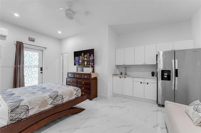 13225 SW 272nd St, Homestead, FL 33032