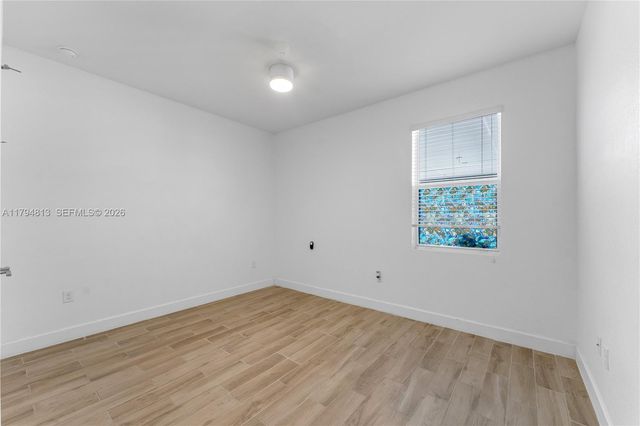 13225 SW 272nd St, Homestead, FL 33032