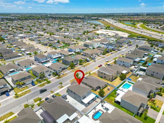 13225 SW 272nd St, Homestead, FL 33032