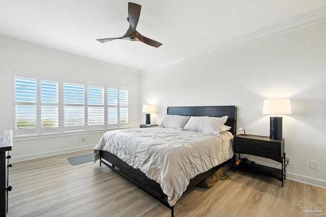 80 Baybridge Dr B, Gulf Breeze, FL 32561