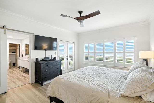 80 Baybridge Dr B, Gulf Breeze, FL 32561