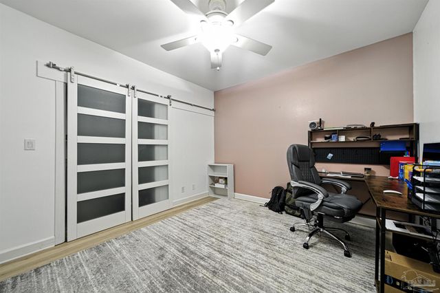 80 Baybridge Dr B, Gulf Breeze, FL 32561