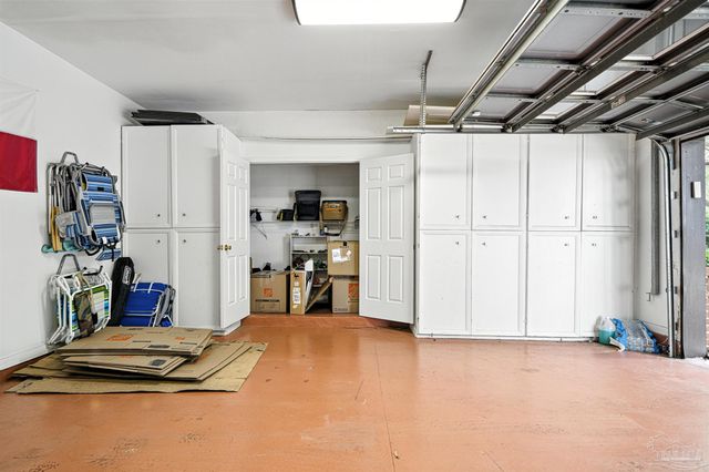 80 Baybridge Dr B, Gulf Breeze, FL 32561