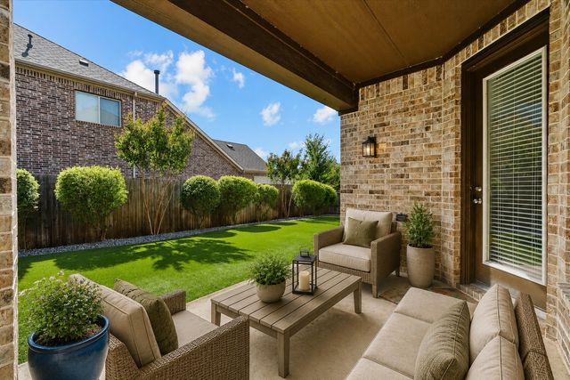 2202 Blue Harbor Way, Garland, TX 75043