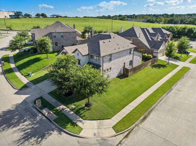 2202 Blue Harbor Way, Garland, TX 75043