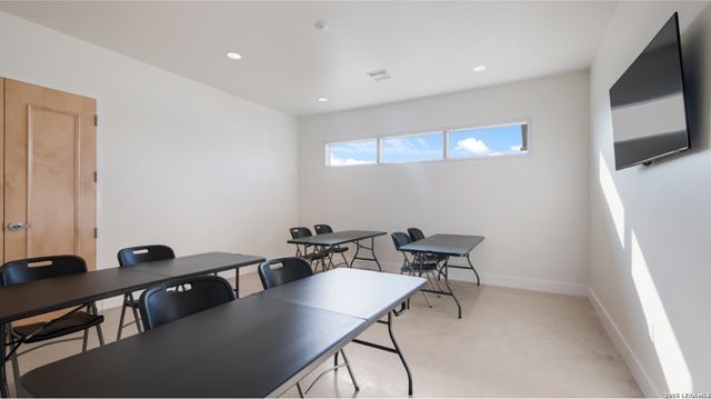 13850 Llama Place, San Antonio, TX 78252