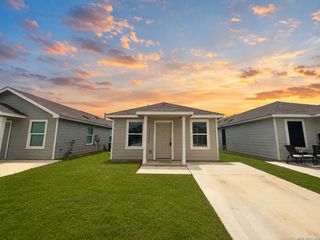 13850 Llama Place, San Antonio, TX 78252