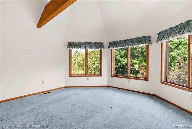 6175 Tripp Road, Holly, MI 48442