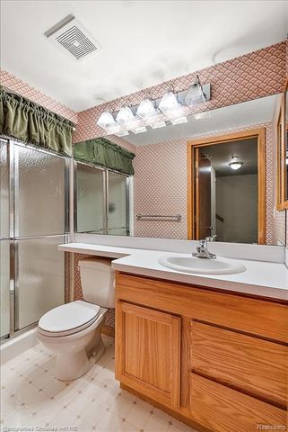 6175 Tripp Road, Holly, MI 48442