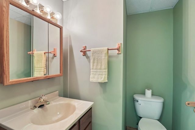 322 Chesapeake Lane, Bloomingdale, IL 60108