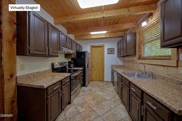 461 Sassafras Trail, Sevierville, TN 37876