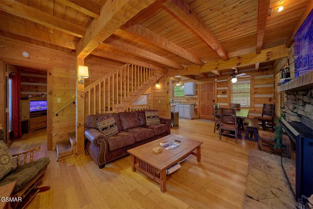 461 Sassafras Trail, Sevierville, TN 37876
