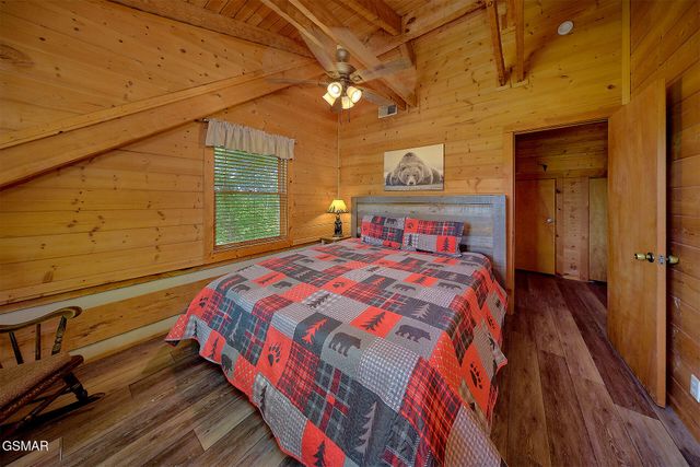 461 Sassafras Trail, Sevierville, TN 37876