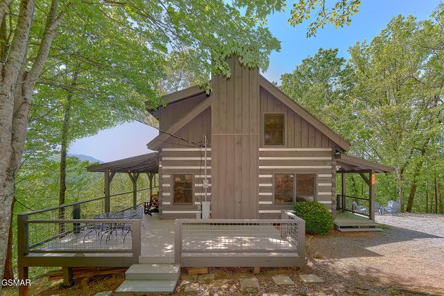 461 Sassafras Trail, Sevierville, TN 37876
