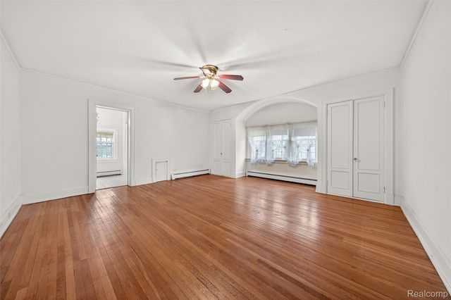 5044 Charing Cross Road, Bloomfield Hills, MI 48304