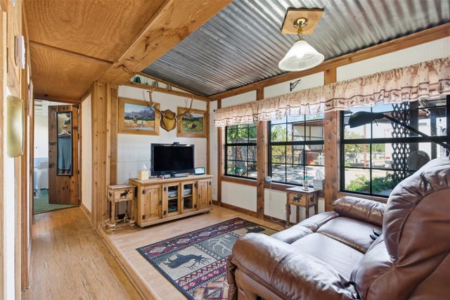 302 Kennon Circle, Palo Pinto, TX 76484