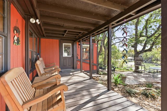 302 Kennon Circle, Palo Pinto, TX 76484