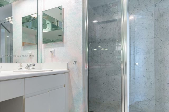 16400 Collins Avenue 745, Sunny Isles Beach, FL 33160