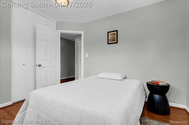 234 W La Salle Avenue, Royal Oak, MI 48073