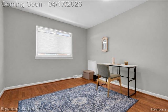 234 W La Salle Avenue, Royal Oak, MI 48073