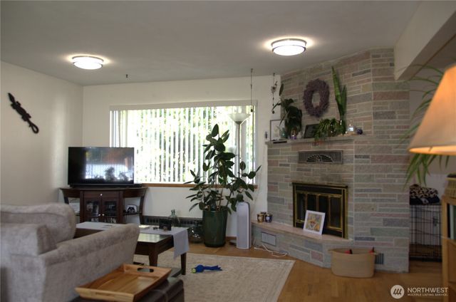 772 N Keller Street, East Wenatchee, WA 98802